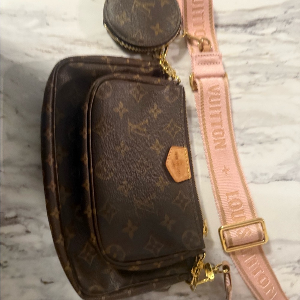 Louis Vuitton Monogram Multi Pochette Crossbody Bag